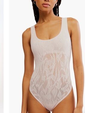 FREE PEOPLE 
X Intimately Fp Cutout Plunge Textured Bodysuit
